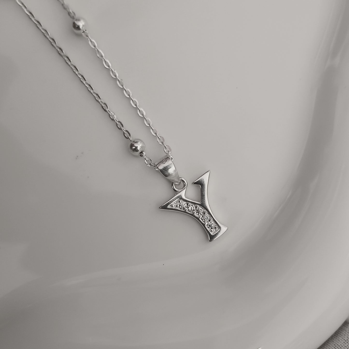 Collar Iniciales Shine ( A - Z )