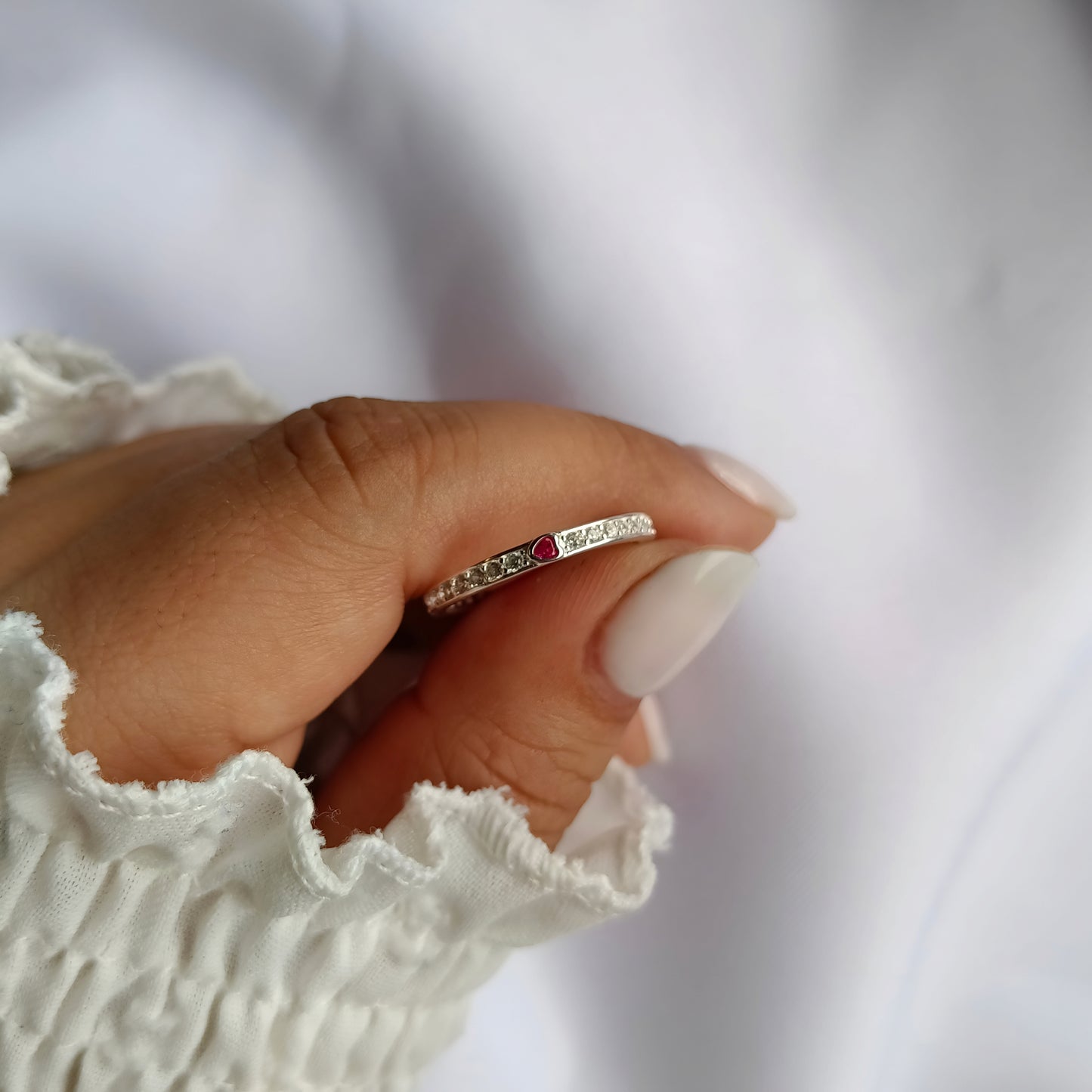 Anillo Amor Brillante – Plata 925