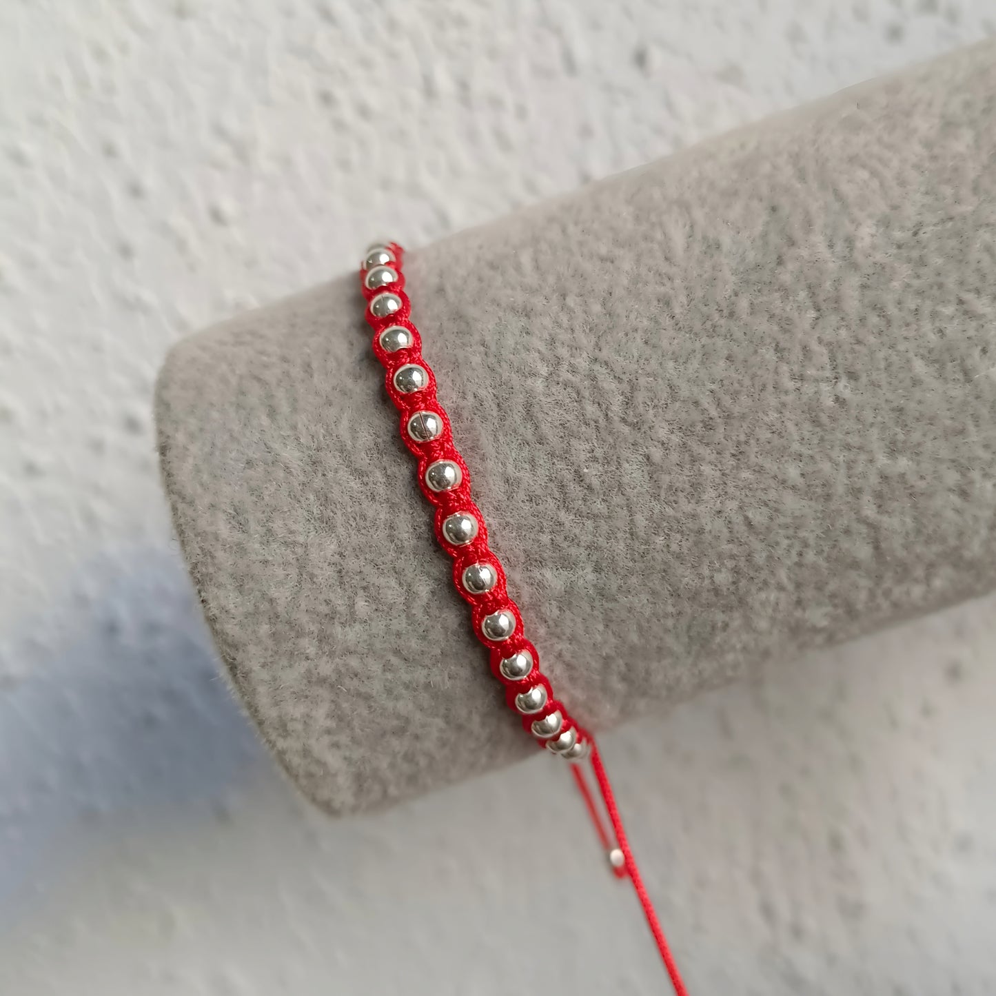 Pulsera roja con bolitas - Plata 925