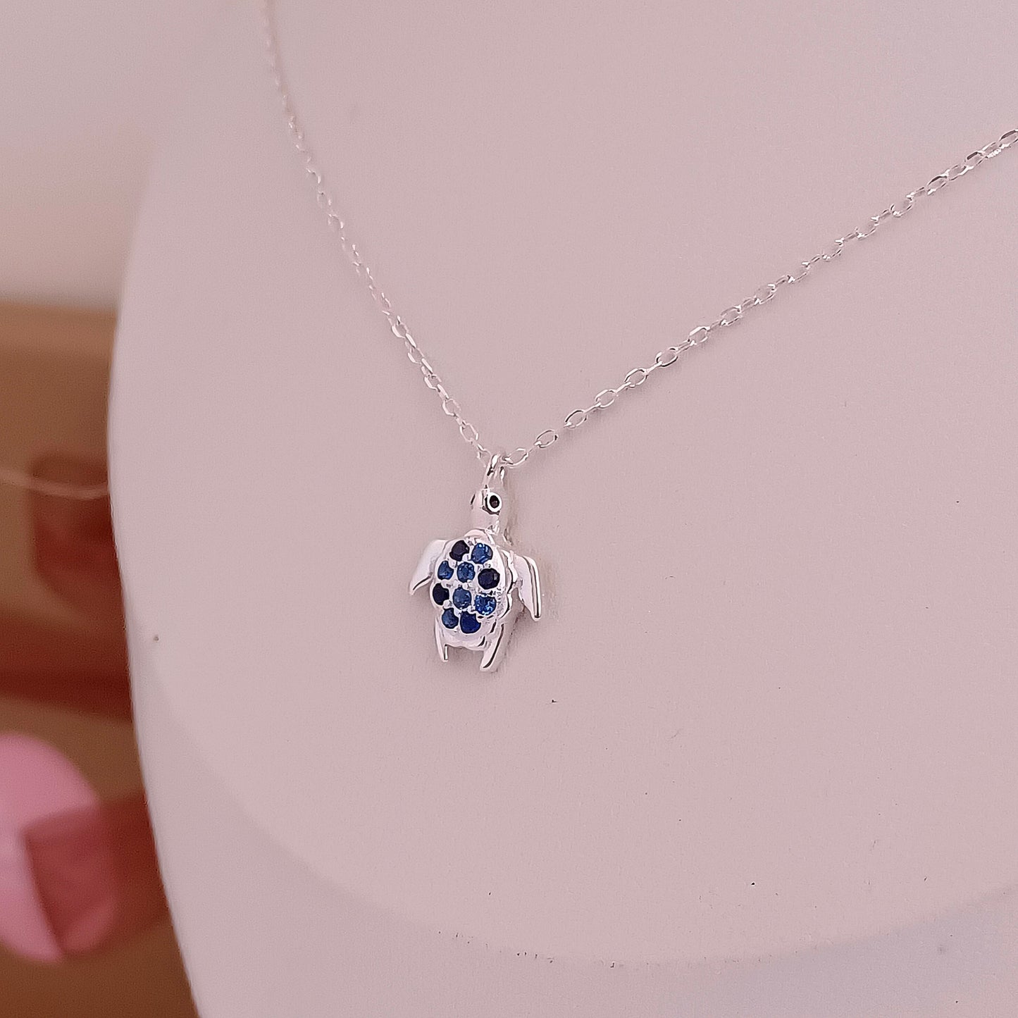 Collar tortuga circones color azul - Plata 925