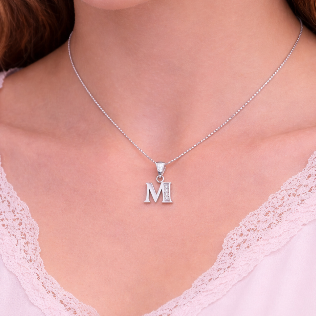Collar Inicial M - Plata 925 con circones