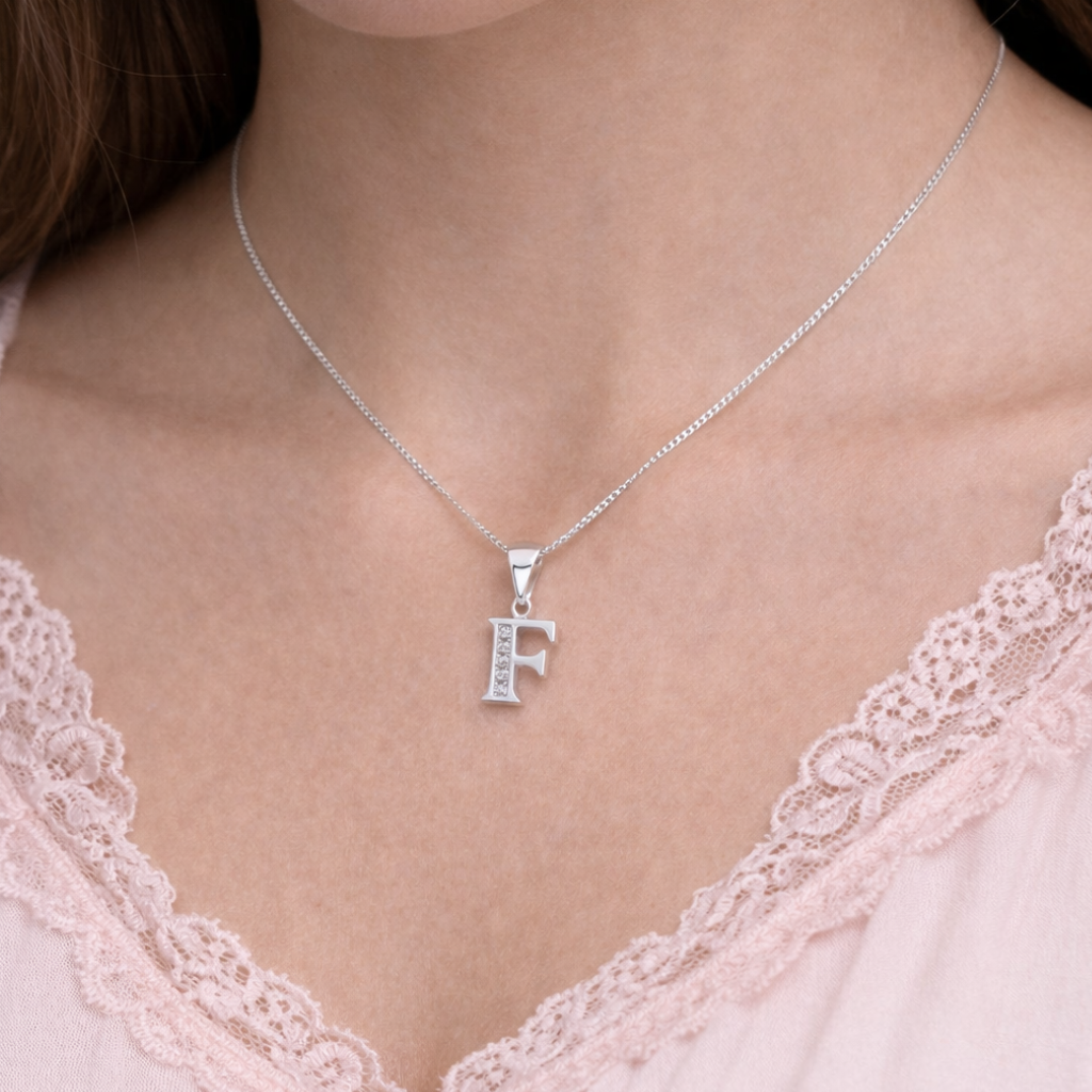 Collar Inicial F - Plata 925 con circones
