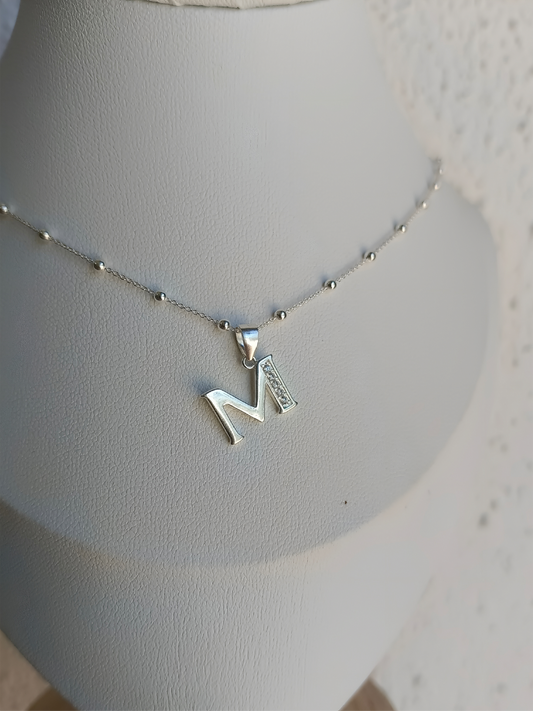 Collar Inicial M - Plata 925 con circones