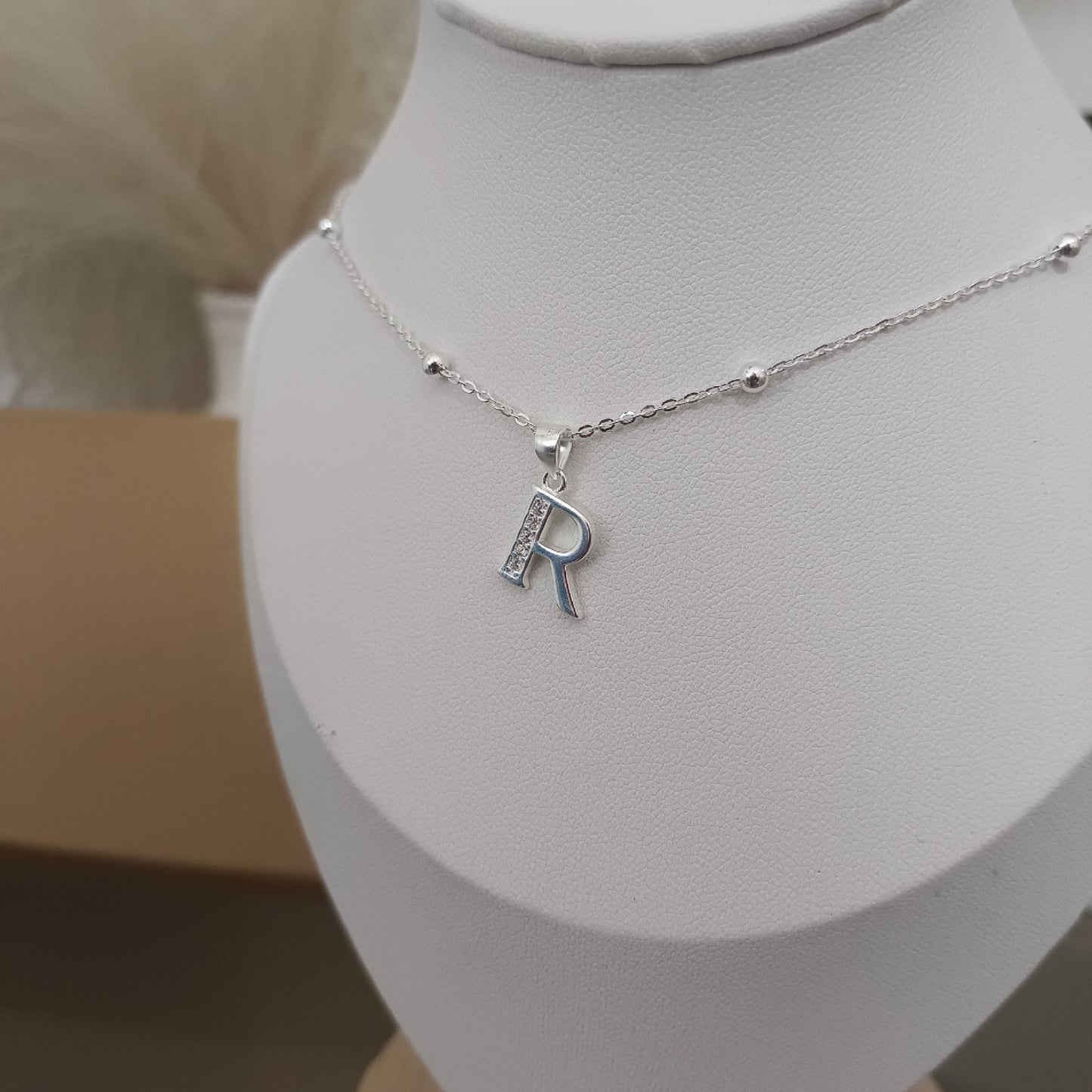 Collar Inicial R - Plata 925