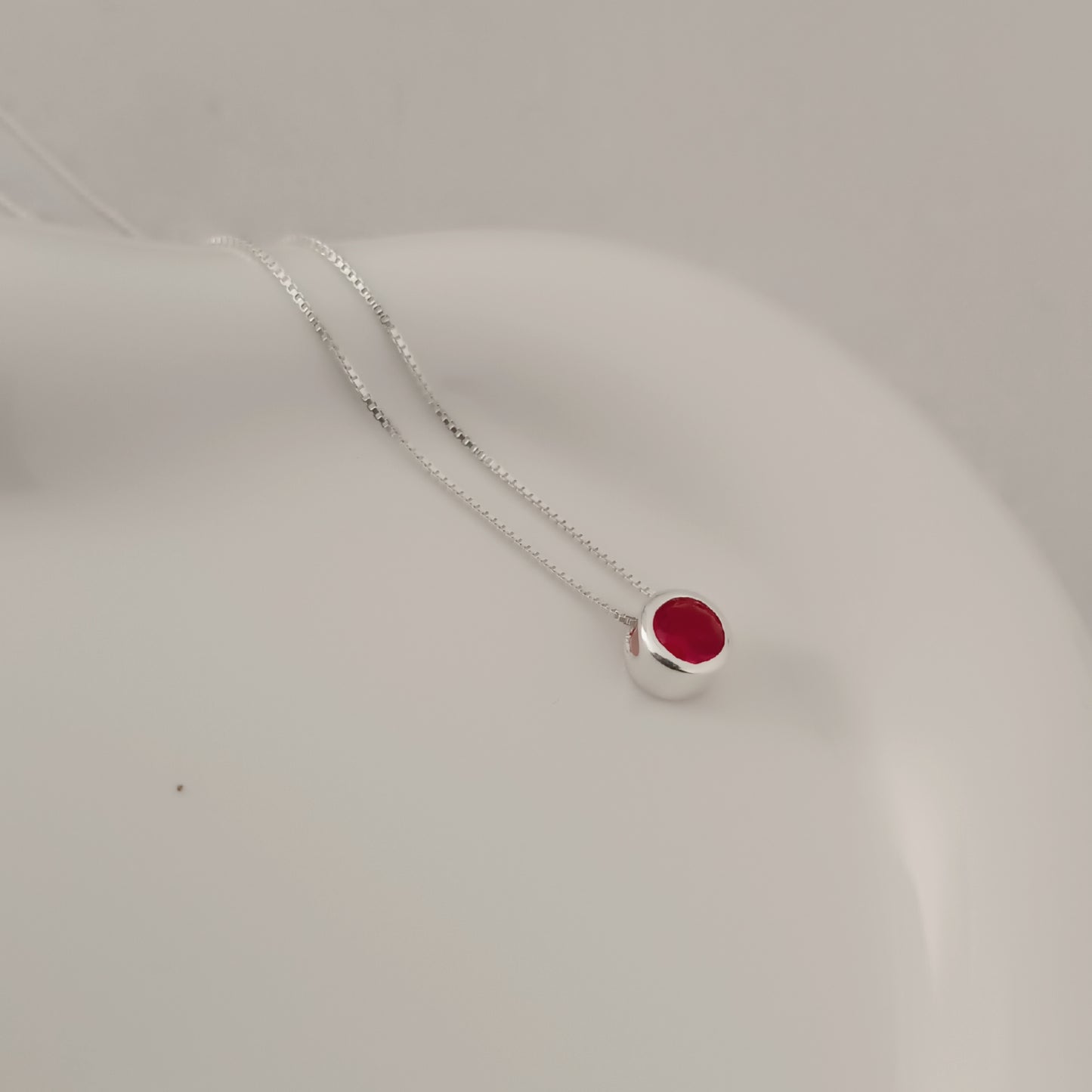 Collar Punto de Luz Rojo - Plata 925