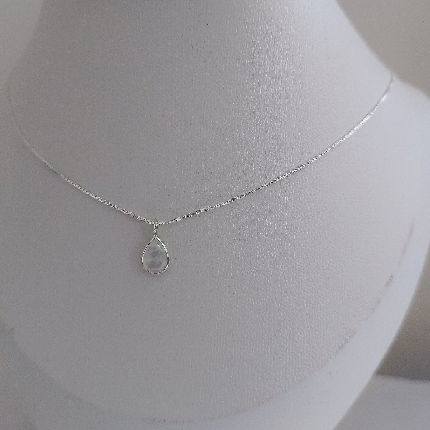 Collar Gota Piedra Luna - Plata 925